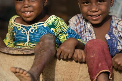 Raportul CHILD POVERTY. What drives it and what it means to children across the World